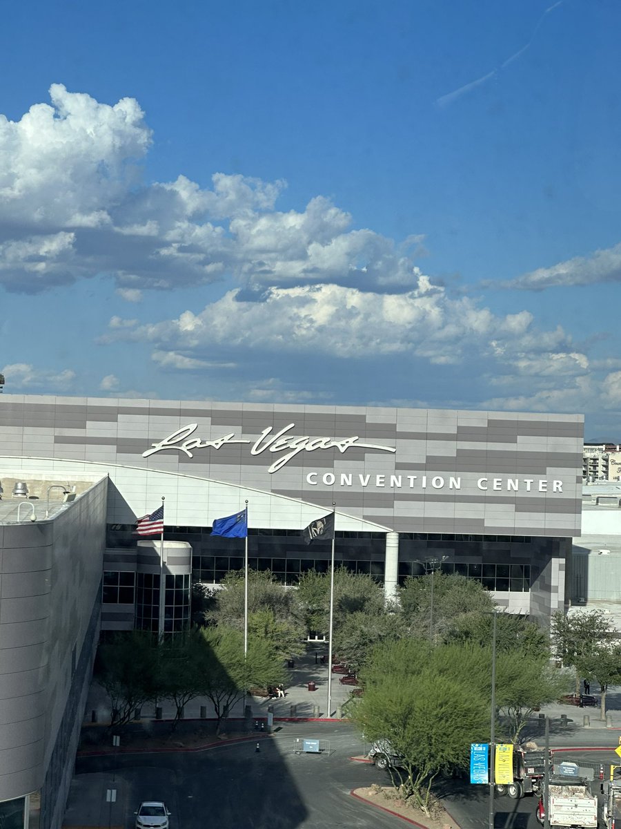 rnlawgroup's tweet photo. Excited for another day of #SHRM23 🎉 Come see us at booth 4153 where we’ll chat on #HR and #immigration. See you there! #ConferenceTime #HRNetworking #HRHoustoninVegas https://t.co/Ux00EVXclv