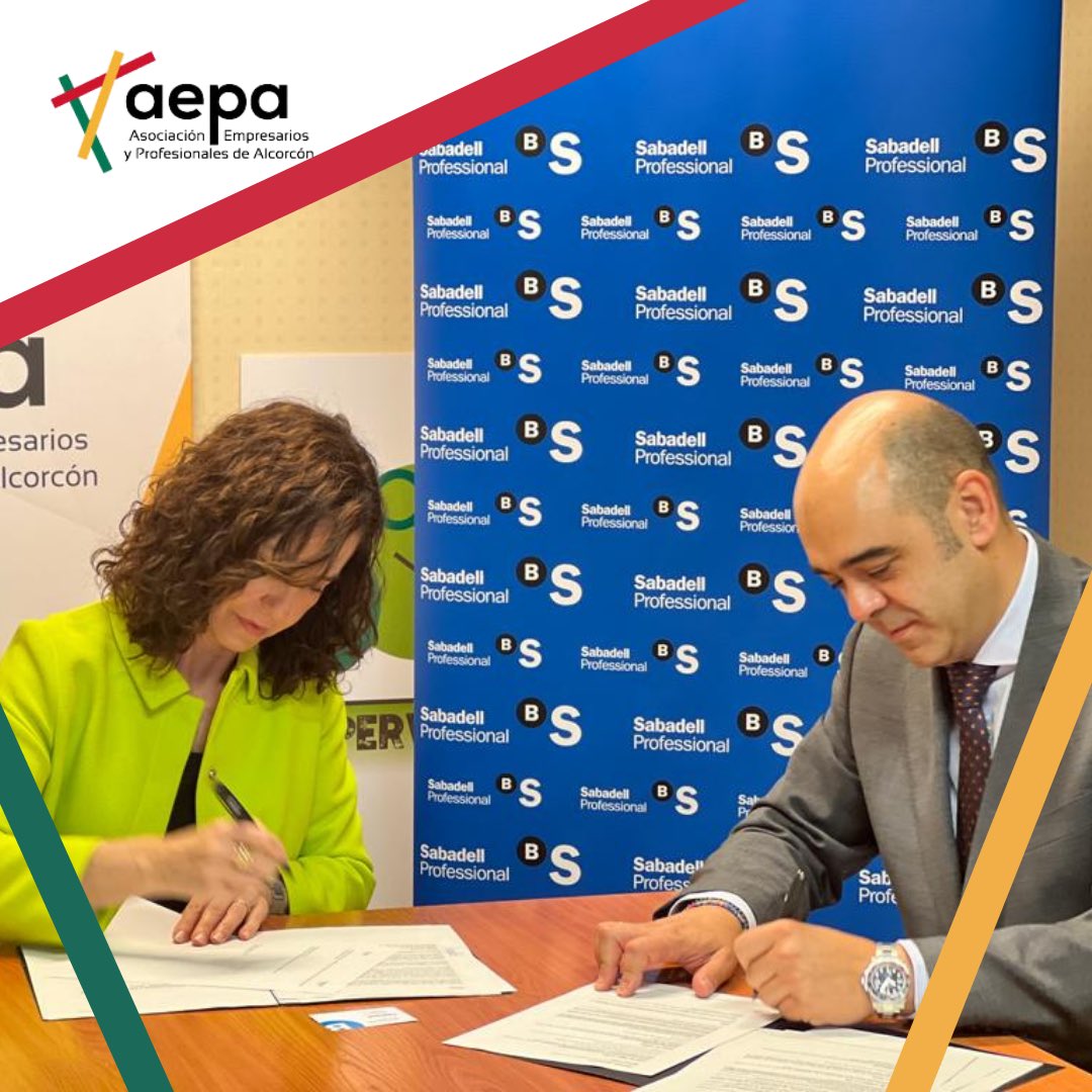 aepa_asociacion's tweet image. Hoy hemos firmado, a través de nuestra Presidenta @marinasanchezje un convenio de colaboración con Rubén Pablo Martín, Director Regional Madrid Sur del @BancoSabadell. Seguimos trabajando para fortalecer nuestro tejido empresarial. 

#somosAEPA
#ConvenioDeColaboración