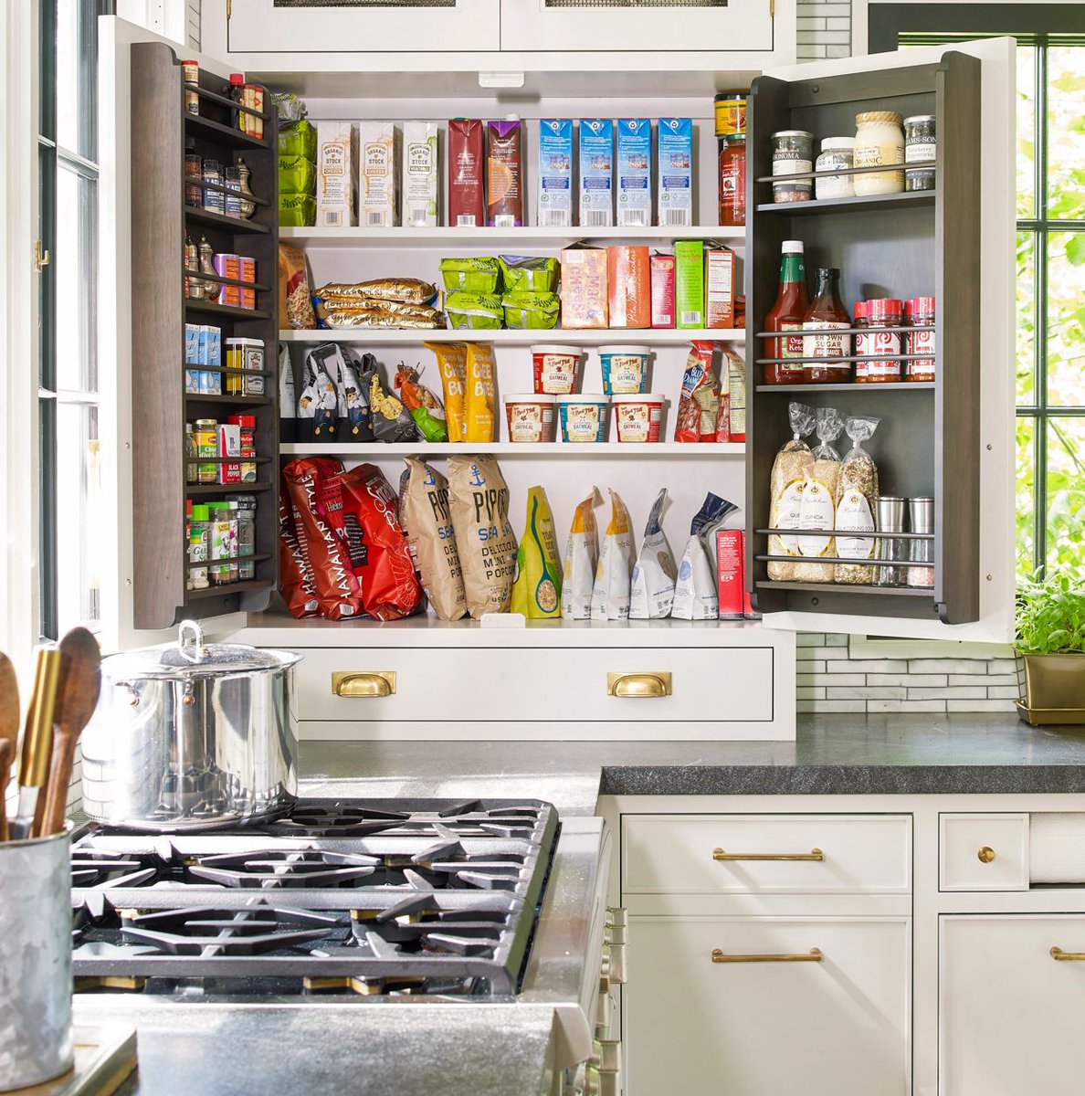 Here are a few kitchen organization tips to get your home ready for summer!

- Declutter
- Categorize
- Use storage containers
- Maximize cabinet space
- Drawer dividers
- Install hooks and racks

#kitchen #kitchenhacks #kitchendesign #kitchenorganizer #kitchenorganizing