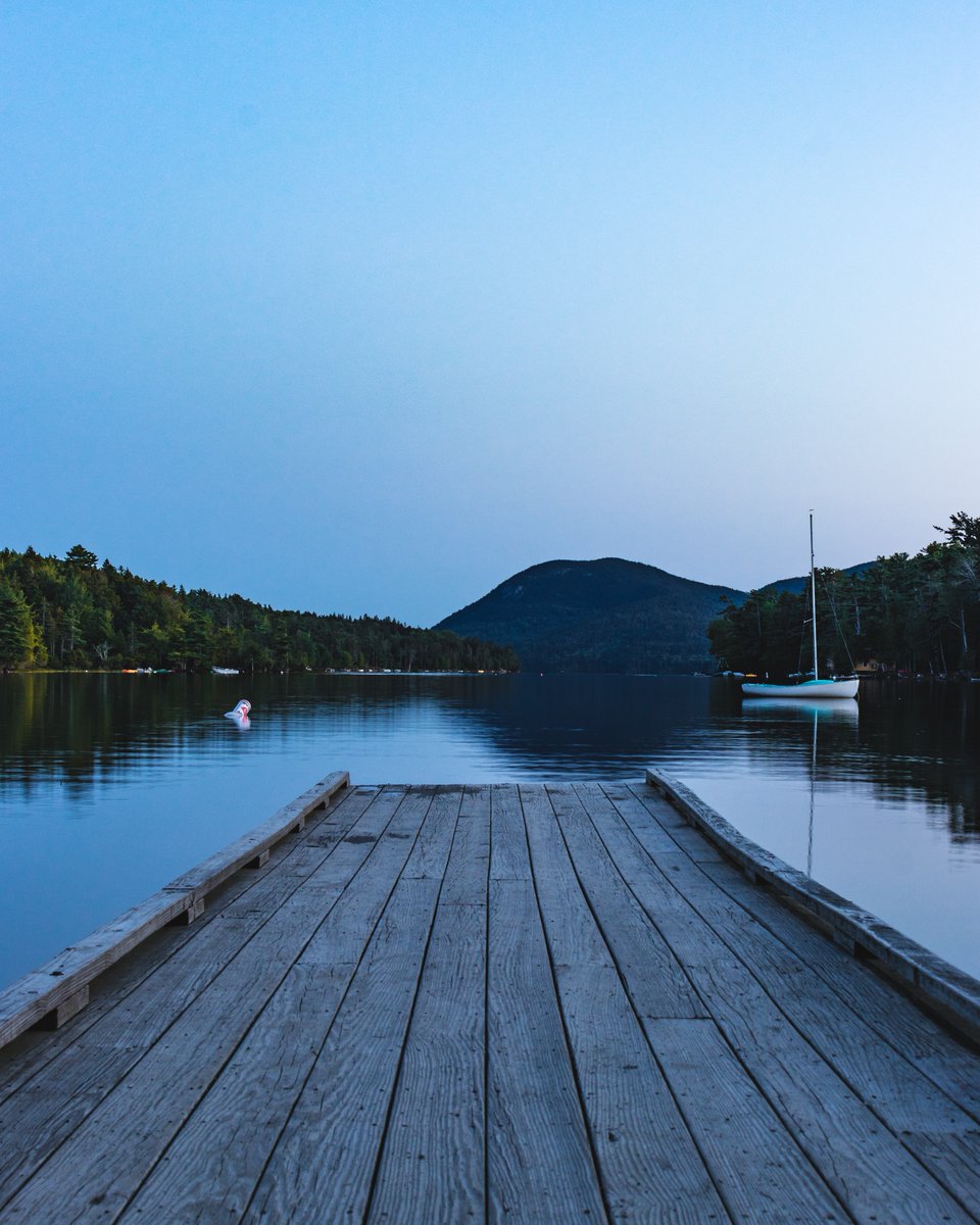 Joliepktx's tweet photo. Lake Real Estate Term of the Month
Dockable Lakefront: properties where no dock currently exists, but the land has a permit for future construction of one.
📸: Jack Ward via Unsplash
#lakefront #dockablelakefront #dock #lakerealestate #realestate #permit #lakefrontproperties https://t.co/NHyyETHNw1