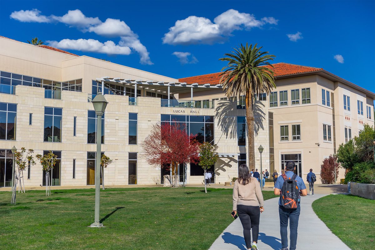 scubusiness's tweet photo. Itβs that time again, Broncos... time to put all your knowledge to the test ππ
Hang in there, we are almost halfway through #FinalsWeek πͺ
#BroncoBound #LifeAtSCU #LeaveyCentennial #100YearsOfBusiness https://t.co/x9qtDQiDBc