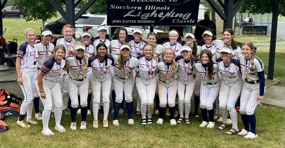 CTW Fastpitch 2025 PC Premier (@ctw2025pc) on Twitter photo Out of the 24 teams in the 16u USA Radtke Classic this past weekend, the top two teams were CTW Premier teams. Both @CTW_08_JT and <a href="/ctw2025pc/">CTW Fastpitch 2025 PC Premier</a> played great! The resiliency and mental toughness by both teams, with a never give up attitude was what led them to win!
#CTW_Premier Out of the 24 teams in the 16u USA Radtke Classic this past weekend, the top two teams were CTW Premier teams. Both @CTW_08_JT and <a href="/ctw2025pc/">CTW Fastpitch 2025 PC Premier</a> played great! The resiliency and mental toughness by both teams, with a never give up attitude was what led them to win!
#CTW_Premier