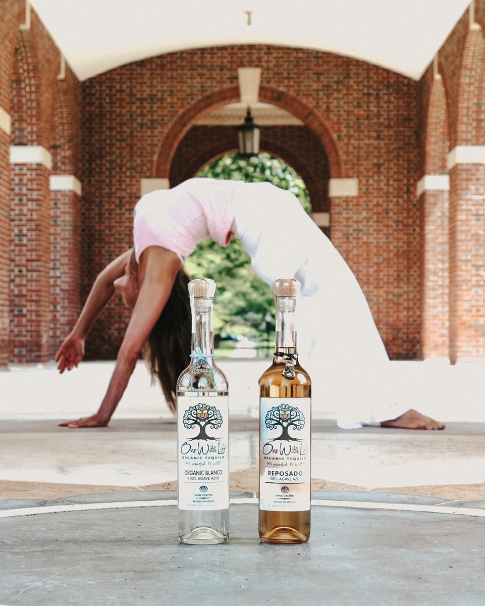 Smile, breathe, and go s...l...o...w...l...y.

Here's to being One With Life!  Salud! 

#motivationalmonday #onewithlife #onewithlifetequila #womanownedtequila #organictequila #sustainablyfarmed #tequilaforyogis #trusttheuniverse