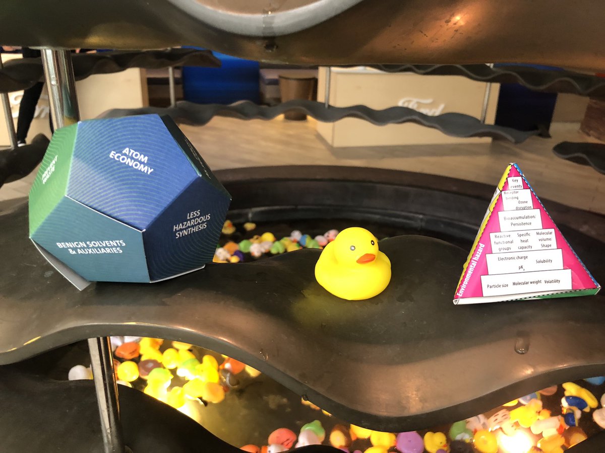 Happy ducks at the #GCandE <a href="/ACSGCI/">ACS Green Chemistry Institute</a> <a href="/beyondbenign/">Beyond Benign</a> <a href="/YaleGreenChem/">Yale Green Chemistry</a> #EPASaferChoice #GreenChemistry