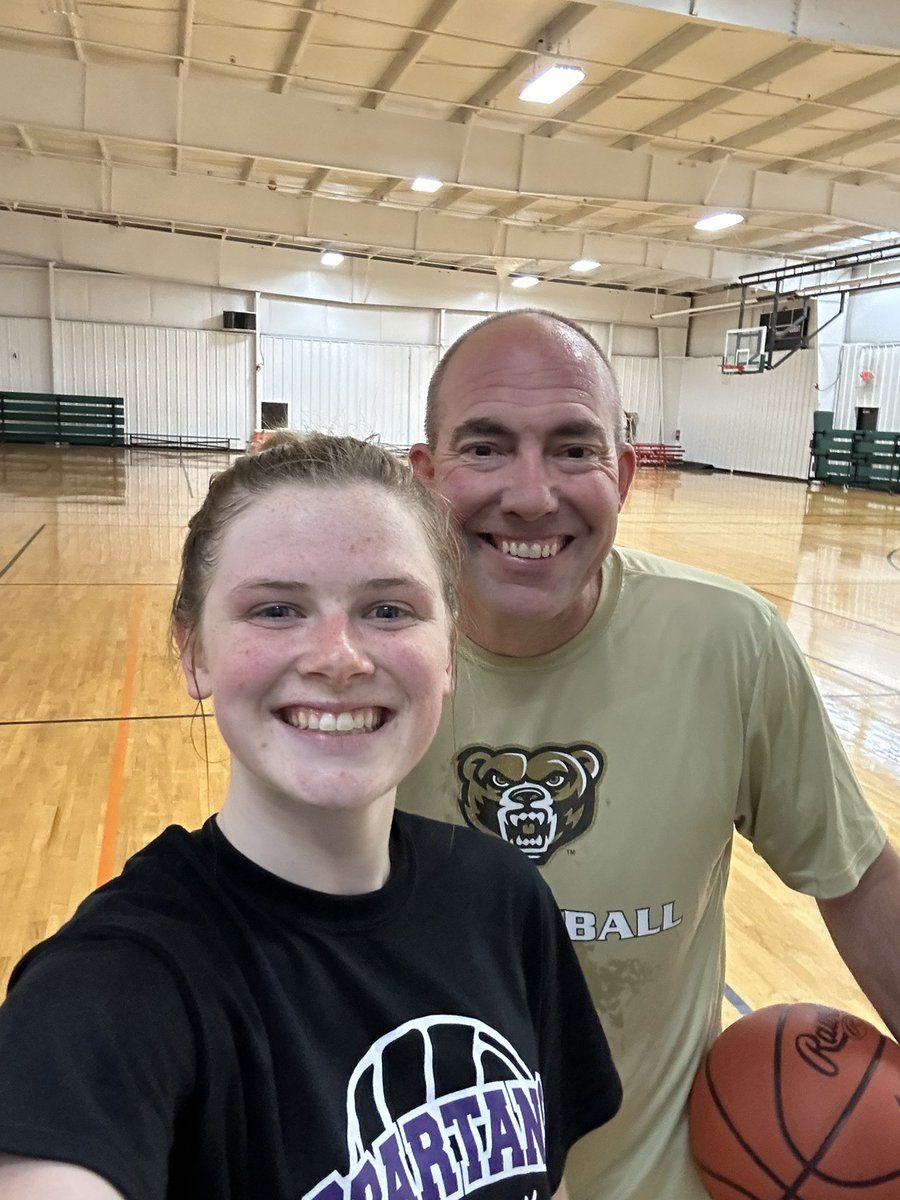 Anya Rankin tweet media