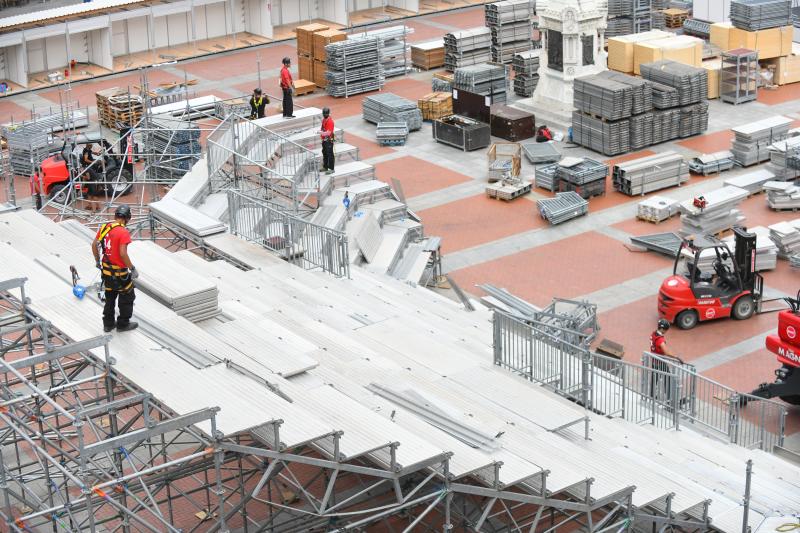 Ya se ha iniciado el montaje de la pista central del <a href="/WorldPadelTour/">World Padel Tour</a> #ValladolidMaster . más de 41 camiones , 200 toneladas de material y mas de 200 personas  trabajan ya para tener todo listo para la próxima semana. 4000 personas podrán llenar las gradas. s #locontaremos