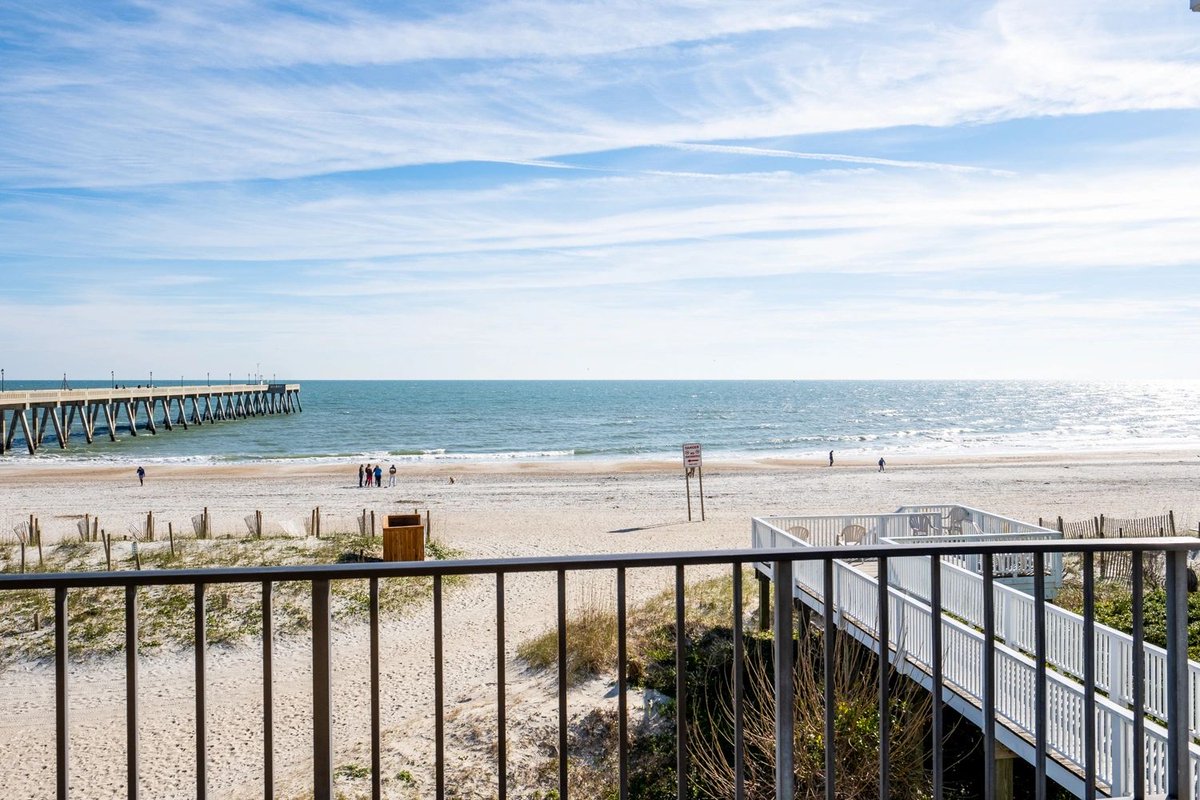 We know you're not here for a long time -- you're here for a good time! We're here to make it the best time you've ever had. #SunsOutBunsOut #DontWorryBeachHappy #SunshineOnMyMind #LifesABeach #battleship #CapeFear #CapeFearRiver #NorthCarolina #BeachVacation