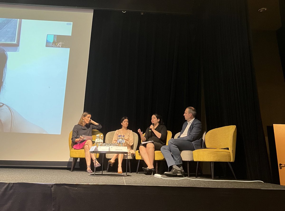 Representing <a href="/EPSA_Online/">EPSA</a> at the <a href="/PGEU/">PGEU</a> Annual Conference in Genval 🇧🇪| A great opportunity to learn from very prestigious stakeholders on the topics of digital health and health data 💡
#digital #healthdata #digitalskills