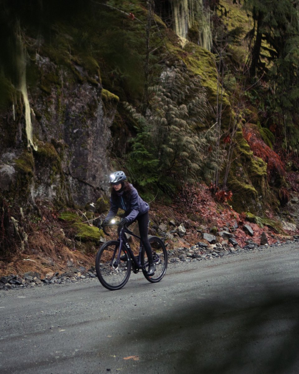 Mahshid Hadi shares her powerful story growing up in Iran, finding empowerment on the bike, and her passion for bikepacking and gravel riding on the latest Consummate Athlete Podcast. 

🎙️ Listen now: fal.cn/3z3IM