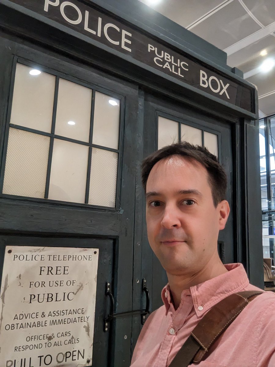First day <a href="/BBCNews/">BBC News (UK)</a>. This is not how I got to work.