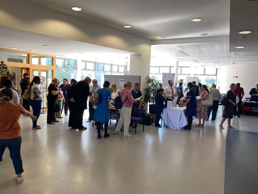 TVN_UHCW's tweet photo. Such a busy event today @nhsuhcw 
@TraceyBrigstoc4 @EmmaFishuhcwADN @MairaideV @TVN_UHCW @uhcw_inf_con @LucyEdgeOT @fallsuhcw 
What a great turn out and so much learning on safety and quality @nhsuhcw https://t.co/PjwdNDUSHf