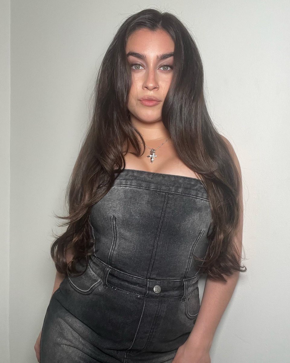 LaurenJauregui's tweet image. Just a bit of your soul if you love me, yeah? #InBetweenOutNow #TheOne