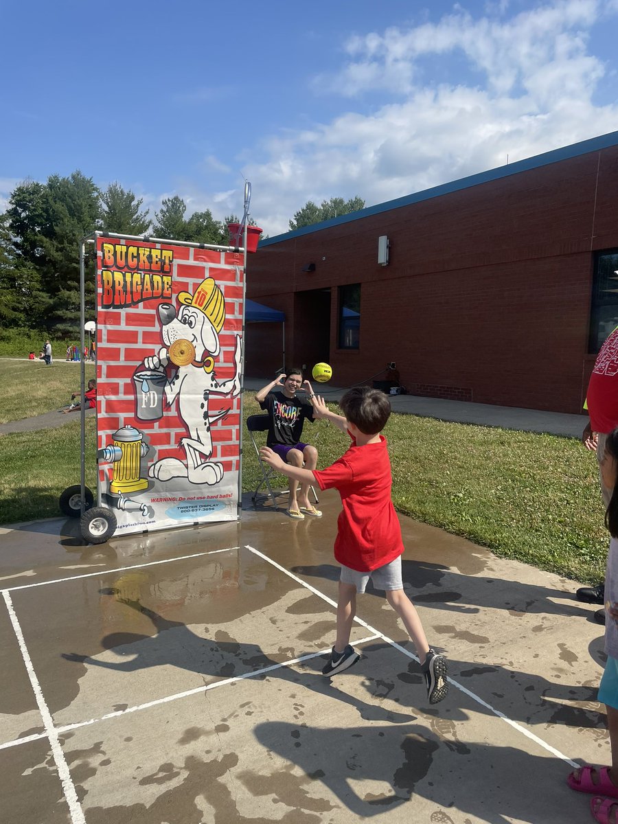 Jeanne Schlevensky tweet media