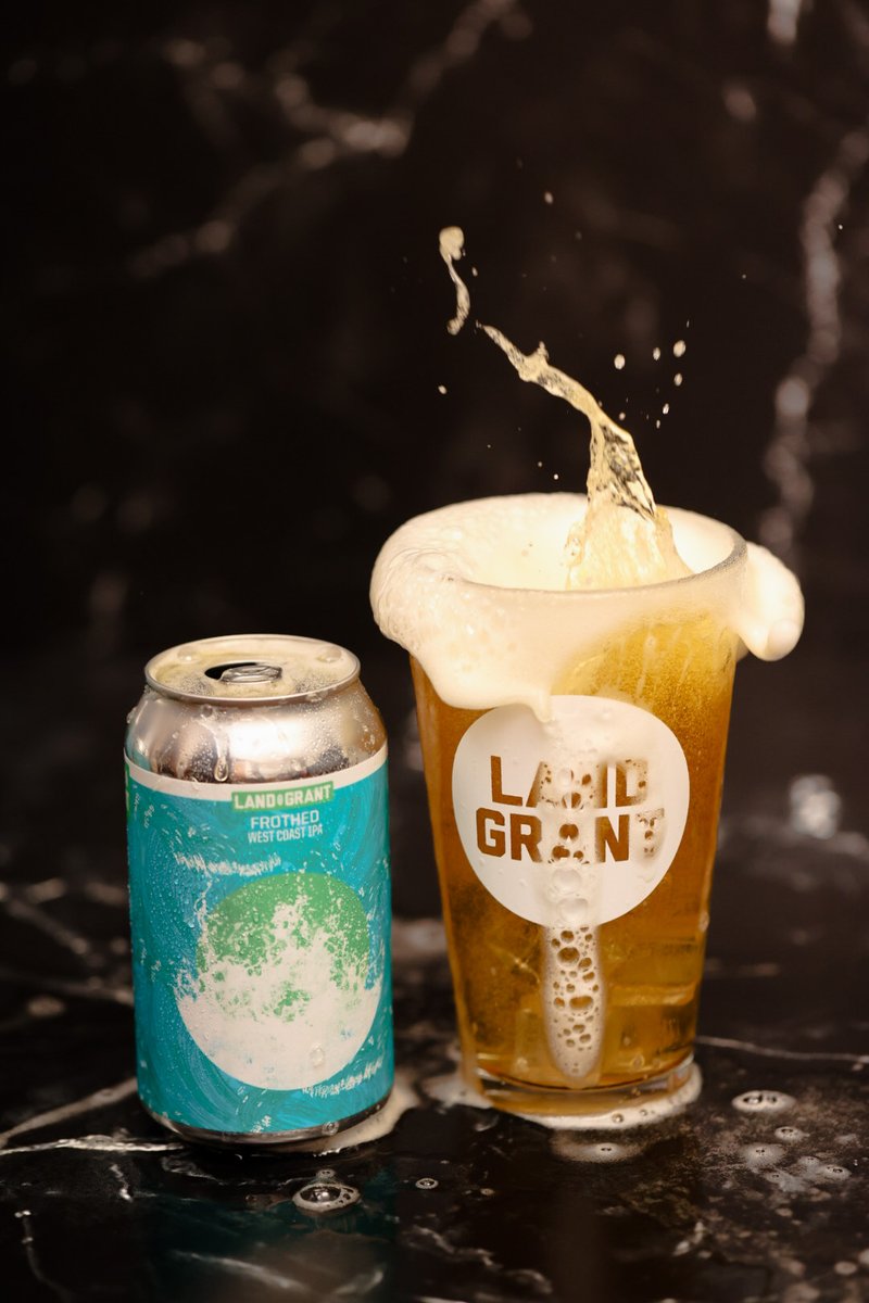LandGrantBeer's tweet image. Get swept away by Frothed, our new tropical &amp;amp; resinous West Coast IPA. Brewed with Mosaic, Strata, Simcoe &amp;amp; Sabro hops – it lets you ride the waves of passionfruit, melon and peach with its aromatic, swirling foam, and finishes with the bitter bite of a classic West Coast brew.🌊