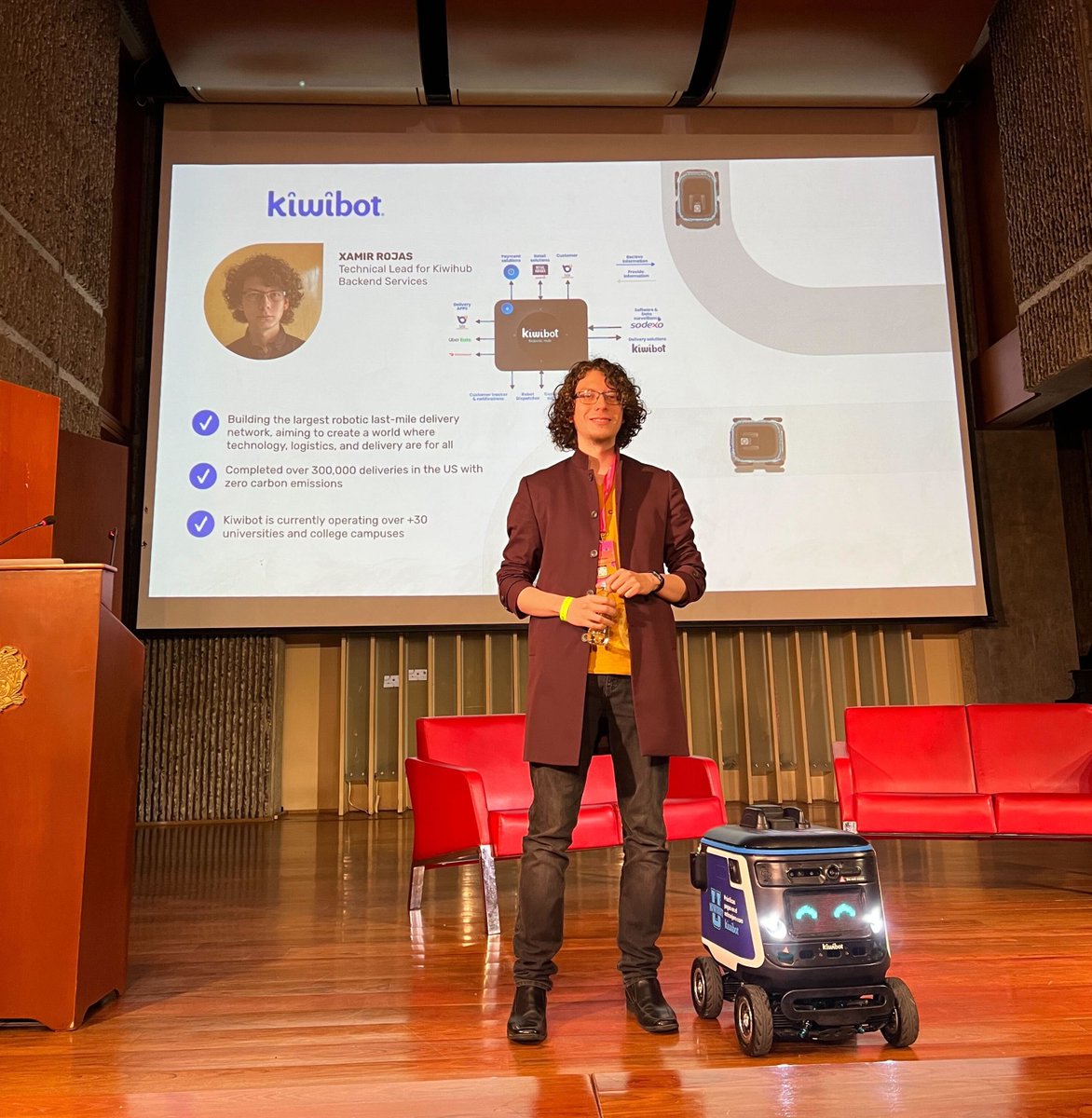 gokiwibot's tweet photo. Unlocking innovation through the expertise of our software and programming team is a key part of Kiwibot’s success🚀. We’re proud of Xamir Rojas, the brilliant mind leading our backend services, for speaking at the 7th edition of the @pyconcolombia Conference!  #PyConColombia2023 https://t.co/ltoShLjZR1