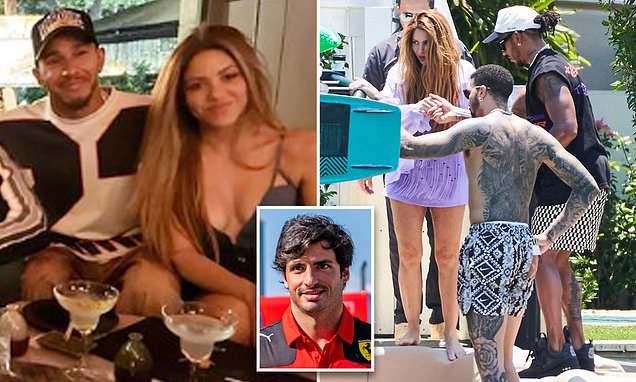 F1 driver Carlos Sainz 'set Lewis Hamilton and Shakira up' trib.al/eIiSQEt