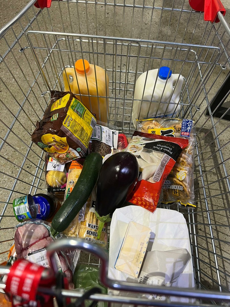 sem_tony's tweet image. One day a week replenishment day, vegetables &amp;amp; daily necessities