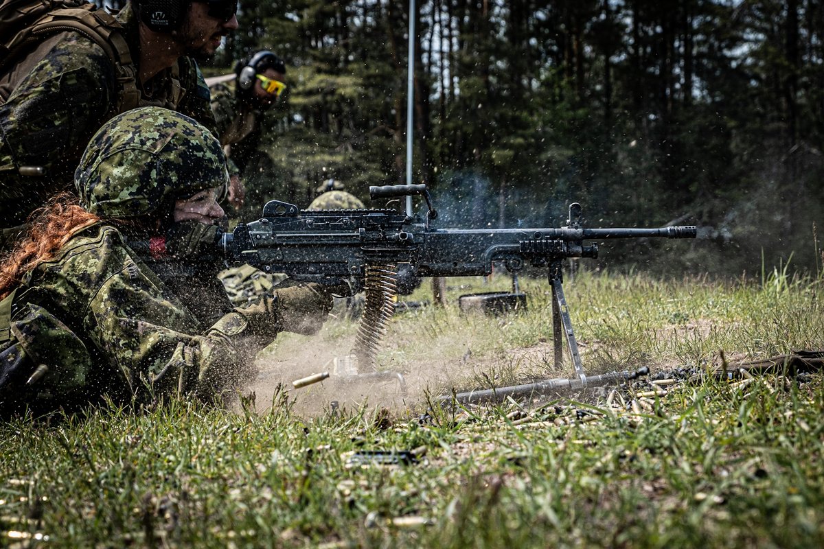Canadian Army tweet media