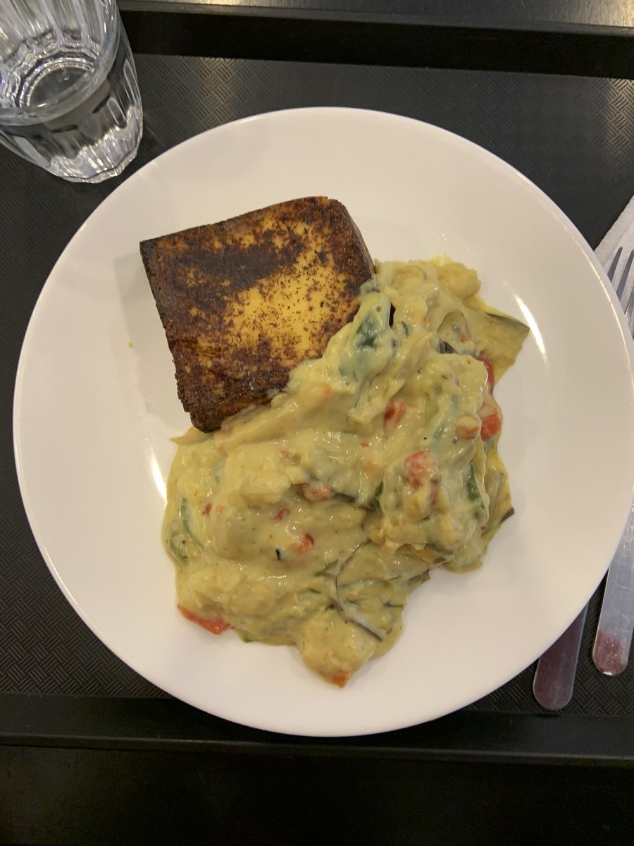 bluberryhoe's tweet photo. Looks good tastes mid https://t.co/WYOvHomtLu