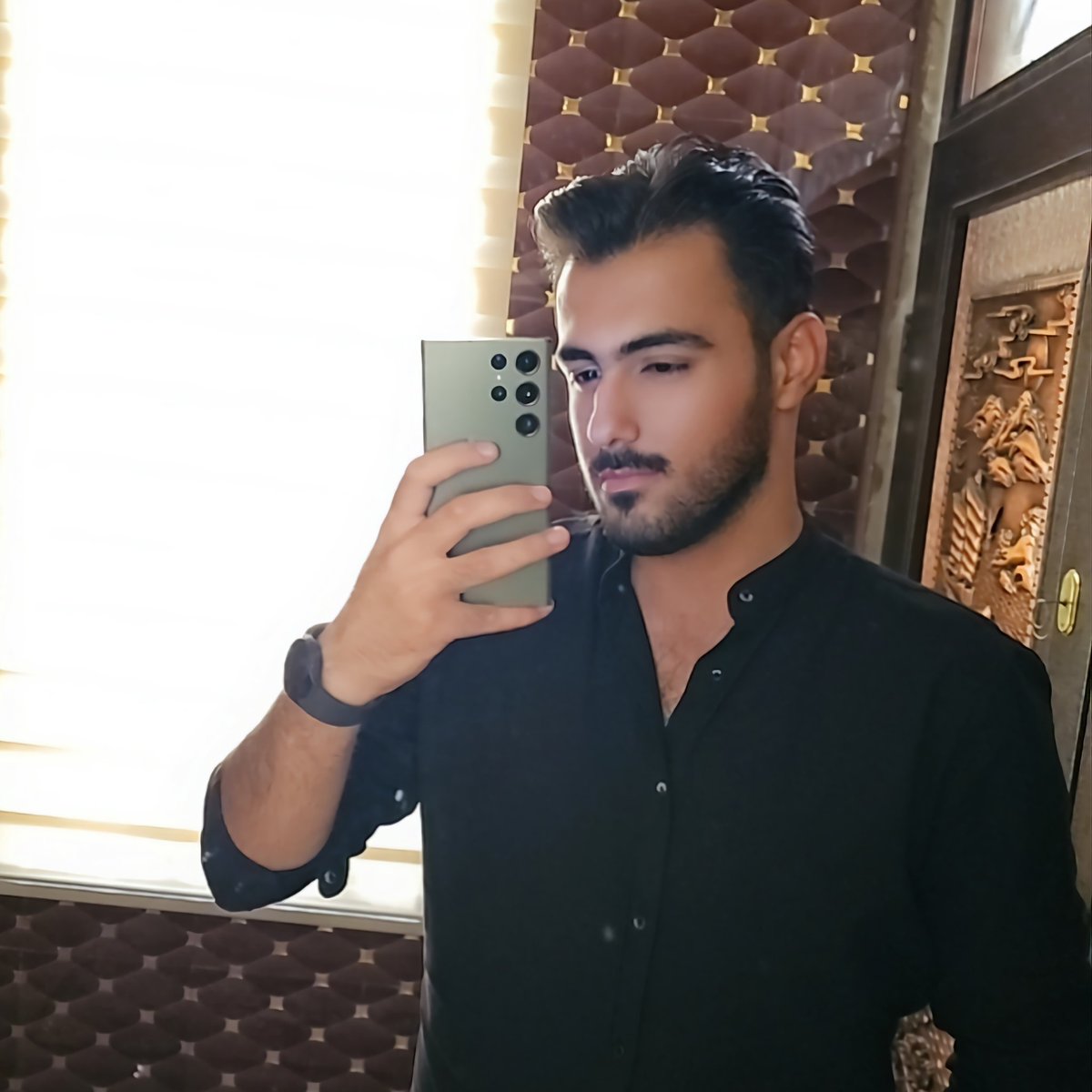 aRealAMR's tweet photo. #NewProfilePic https://t.co/Q1jIqC8xMJ
