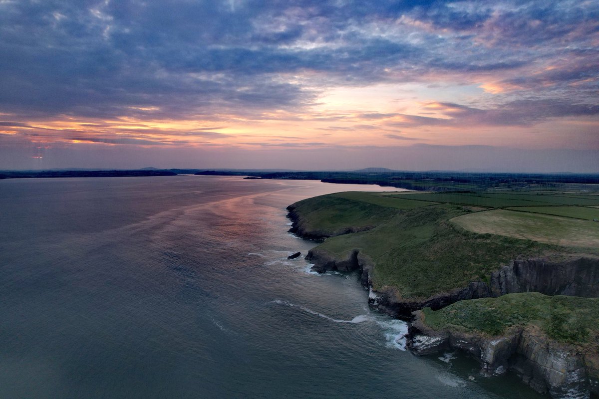 Sunset over Waterford harbour last night #pointofbroomhill#Hellhole#Wexford.