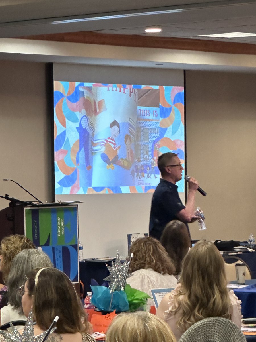 EAbanatha's tweet image. Thrilled to have had the incredible opportunity to hear @MrSchuReads speak live today! 📚✨ His passion for literacy and storytelling is truly contagious. Thank you for Cate&apos;s birthday book too! She&apos;s going to LOVE it!
#lsa2023magic #jcpslibraries @JCPS_LMS