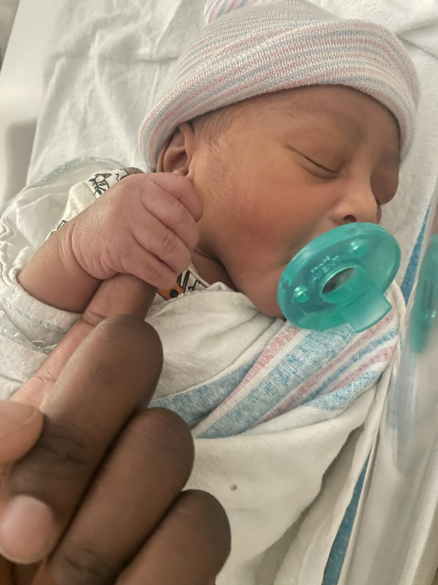 It was at 12:55am 6/12/2023 where God’s grace has allowed us to welcome aboard Jair Paul Davis! #7lbs20in #OhBoy #JuneBabies #PartyOf4 #Sonship