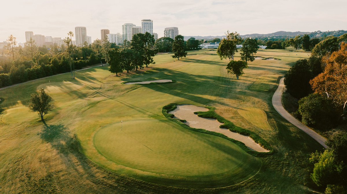 fried_egg_golf's tweet image. Brooks Koepka talked about how, during practice rounds, he stands in the middle of a green and looks back at the hole to see how to play it.

Many architects will tell you the same, that the best way to study a golf course is to walk it backwards, green-to-tee