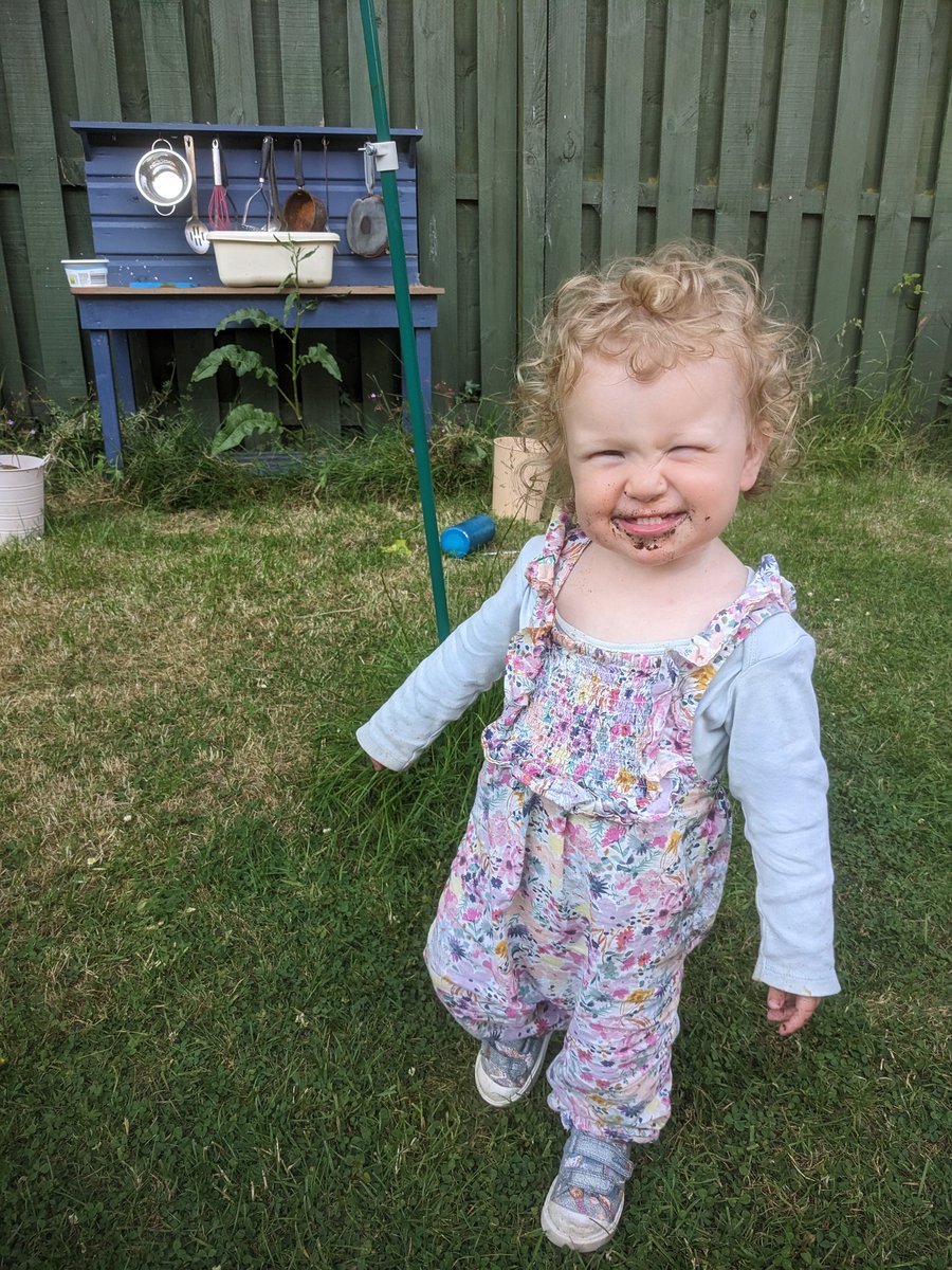 When your 17 month old takes the idea of a mud kitchen a little too literally. Yes, that is mud all around her mouth. #ParentingFail