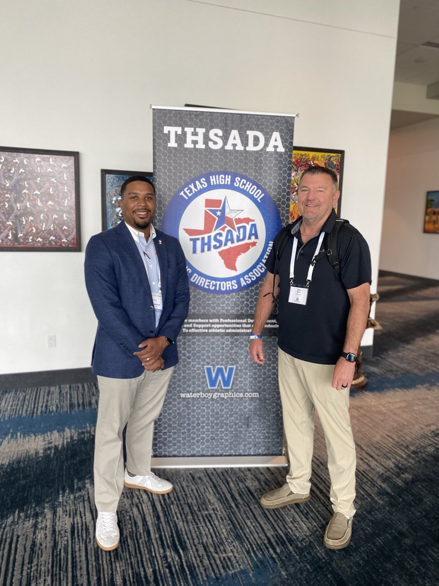 Nick Hightower (my mentee at THSADA convention). He’s gonna be a great AD. Keep him on your radar. ⁦<a href="/OfficialTHSADA/">THSADA</a>⁩