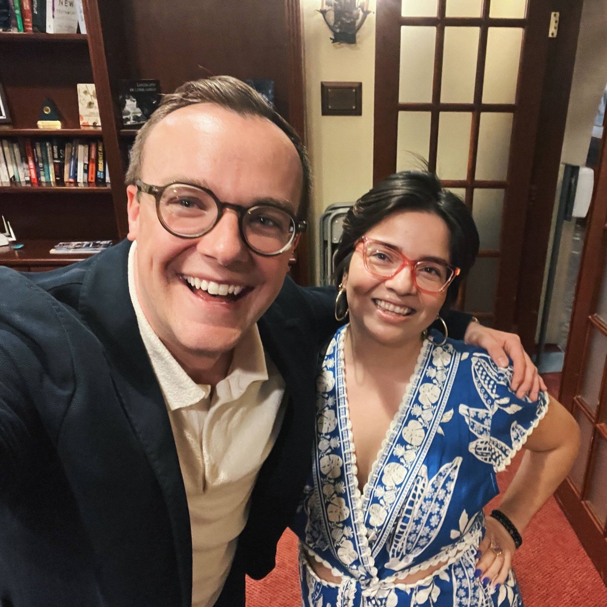 Yesterday, #thetaskforce’s Deputy Executive Director, @soymayrahidalgo, lead a discussion with @Chasten for his newest #NYTBestsller, I Have to Something to Tell You: For Young Adults. 

🟣 To learn more: chastenwrites.com
