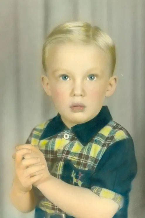 chaussisfamily's tweet photo. Né le 14 juin 1946

Ne mentionnez pas son nom mais donnez un indice pour montrer que vous l'avez https://t.co/x0GsPHbgWJ