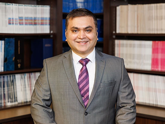 uabpeds's tweet image. Vivek Shukla, M.D., is working with colleagues in UAB&apos;s Heersink School of Medicine and School of Engineering to develop a machine-learning and computer vision-based tool that can help better identify fetal health status based on fetal heart rates. go.uab.edu/43vW2DP