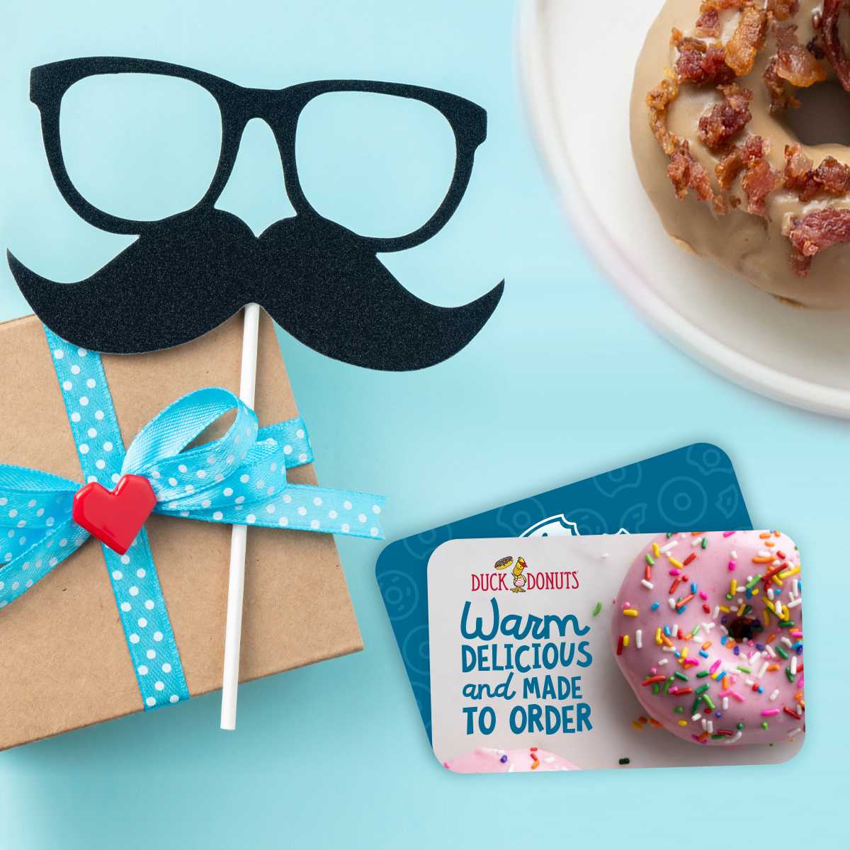 DuckDonuts's tweet photo. Pssst. We've got a little something for Dad this Father's Day! 🥳 Gift cards are available in-shop, online, or in the app.

#fathersday #singledonuts #myduckdonuts #nomnom #foodies #eeeeeats #donuts #duckdonuts #madetoorder #donut #favorites #yum #yummy #delicious #food https://t.co/Ymr9QfaL8c