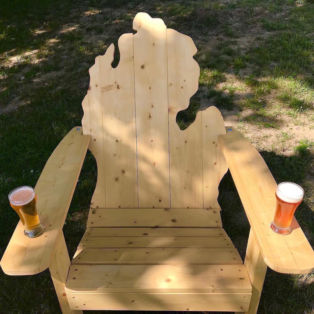 brewterrafirma's tweet photo. School is almost out beer & cider R pouring now & #Trivia starts at 7! #Teachers #TraverseCityMi #GrandTraverseBay #TCAPS #Cider #Local #TCFoodies #Family #Tuesday #Michigan #Education #Learning #TCMI #NOMI #GrandTraverseBay #Summer #CraftBeer #Fun #Dogs #Farming #Happy #LoveWins https://t.co/FDTjYyJw3U