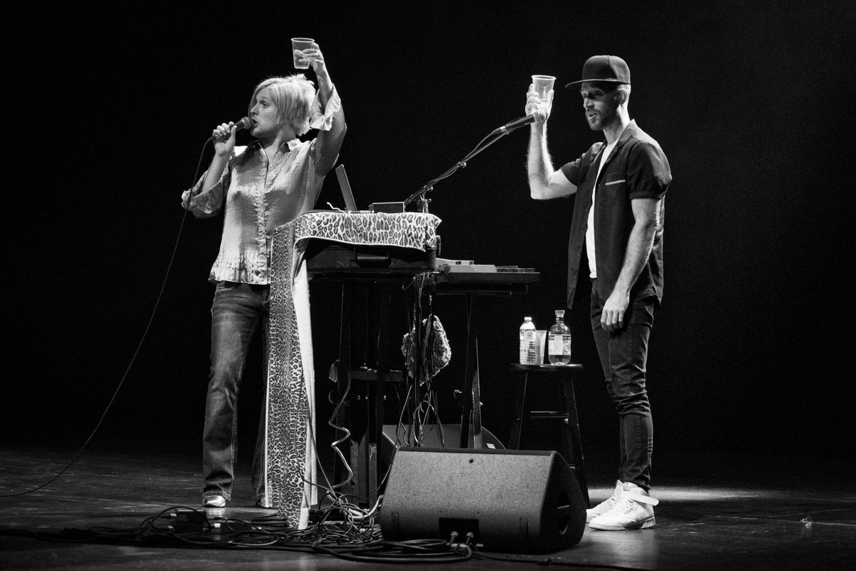 Some gorgeous pics of Hess and me on tour taken by @VanessaHeins. Last two stops: Silver Spring / DC tonight, Boston tomorrow! johnearlyxxx.com