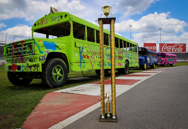 Tonight:  School Bus SLOBBERKNOCKER

Plus -- 143 @USLegendCars Entered in Round 2 of the #CookOutSSO here at @CLTMotorSpdwy 

Join Us LIVE here at the track....can't make it:  @FloRacing   

#Postman68