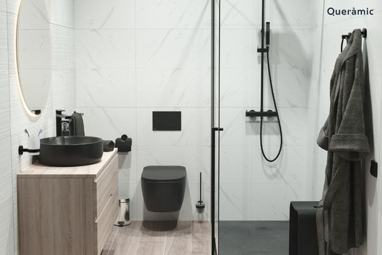 queramic's tweet image. ¿Grifería y lavabo en tono negro o blanco?

➡️ ¿Con cuál te quedarías?

¡Déjanoslo saber en los comentarios! ¡Tenemos ganas de descubrir el equipo ganador! 😉

 #DiseñoDeInteriores #EstiloContemporáneo #BañoSofisticado
