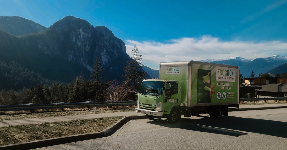 FROGBOX's tweet image. "Our eco-friendly moving boxes may be tough, but they also have a soft spot for beautiful nature. Check out our trusty delivery truck taking in the view! 🌿🚛🌄 #Frogbox #NatureAdventures #Sustainability"

Photo cred: Garth Whiteley
