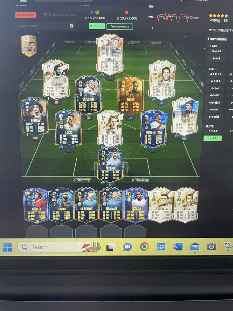 jaggedpopsicle1's tweet photo. @FUT23News Any advice on what to do here? Had been playing this but got red KDB from wl and haaland from daily login (was a few days late) https://t.co/AjGx96hgFn