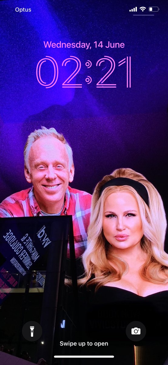 YahHugh's tweet image. After that amazing night seeing #JenniferCoolage and #MikeWhite, I had to update iPhone wallpaper to them ❤️
#Vivid2023