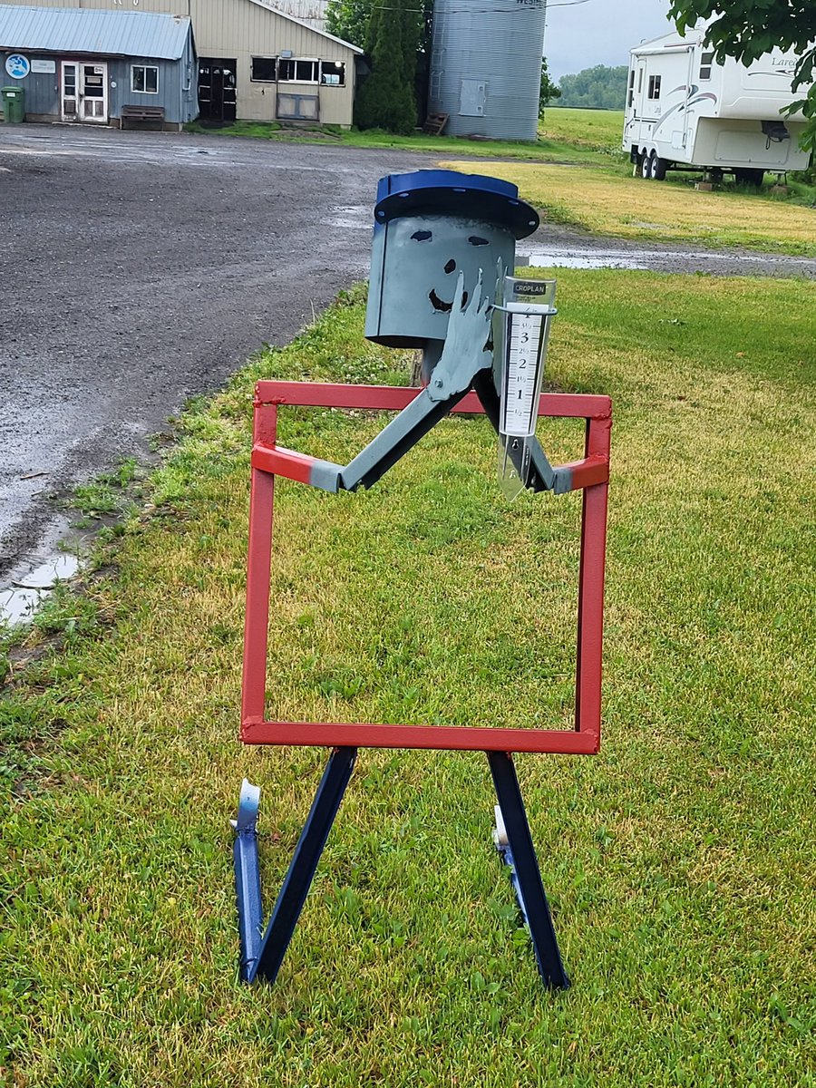 Le bonhomme à pluie a donné un pouce d eau à date