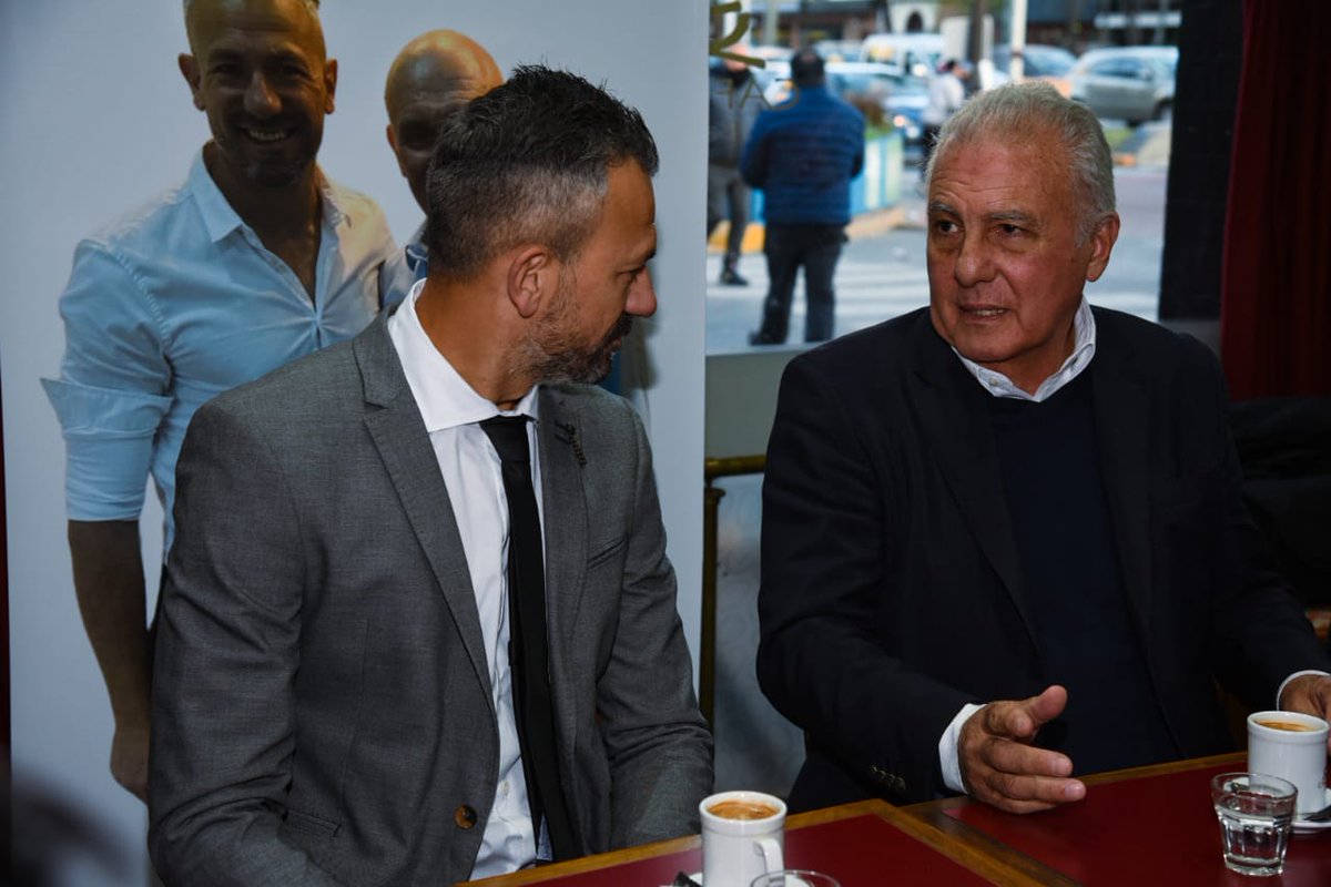 BontempoHugo's tweet photo. Con nuestro candidato de Avellaneda Daniel Amigo y nuestro presidente de la @ucedeavellaneda Roberto Casal. https://t.co/qVImmUYBdU