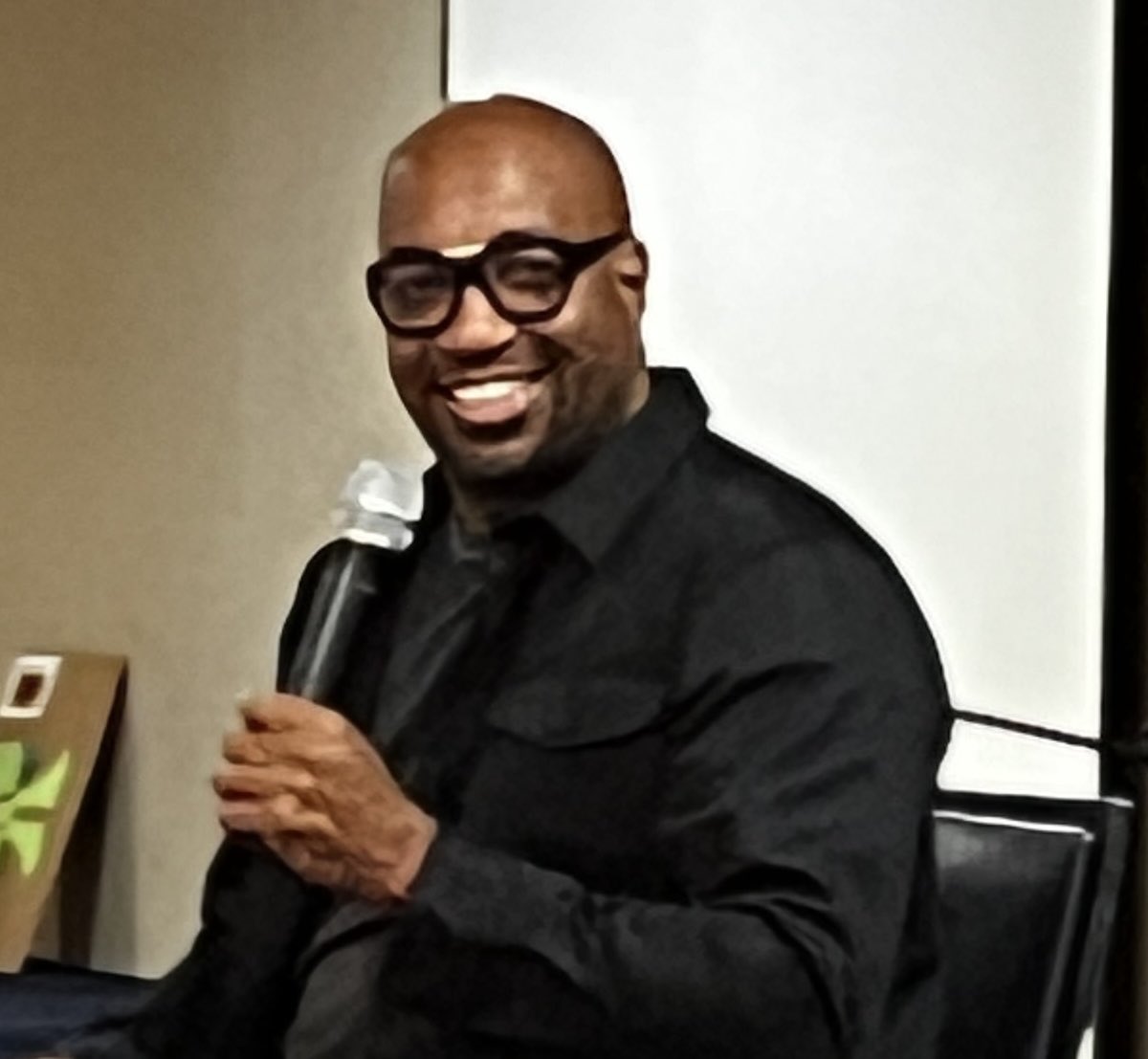 A great mystery closing speaker revealed by @JCPSLMSDrLynn: @kwamealexander! #lsa2023magic #jcpslibraries @JCPS_LMS