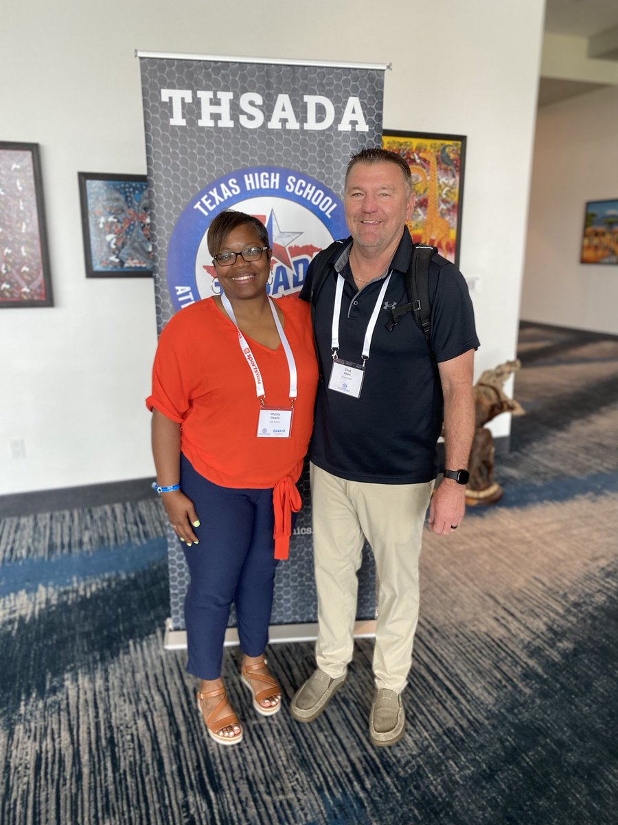 Walida Hewitt (my mentee at THSADA convention). She’s going to be a great athletic director. Keep her on your radar. ⁦<a href="/OfficialTHSADA/">THSADA</a>⁩