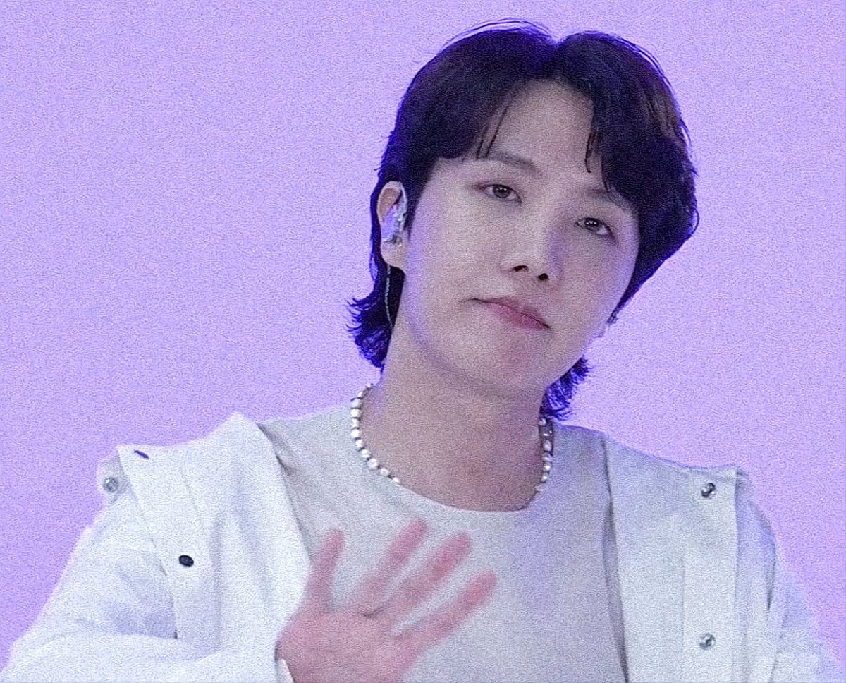 dailysoftHobi's tweet photo. D-491
Missing you like crazy Hoba 🥺
Love u J-HOPE
#훈련병_정호석_자랑스러워
#부대마저_햇살가득_제이홉
#제이홉_전역까지_기다릴게
#JHOPE #HOSEOK #Hobi #JungHoseok #BTSjhope #방탄소년단제이홉 #jhopeBTS #방탄소년단jhope #제이홉 #호비 #정호석 #UntilWeMeetAgainJHOPE https://t.co/p4s1tOR54H