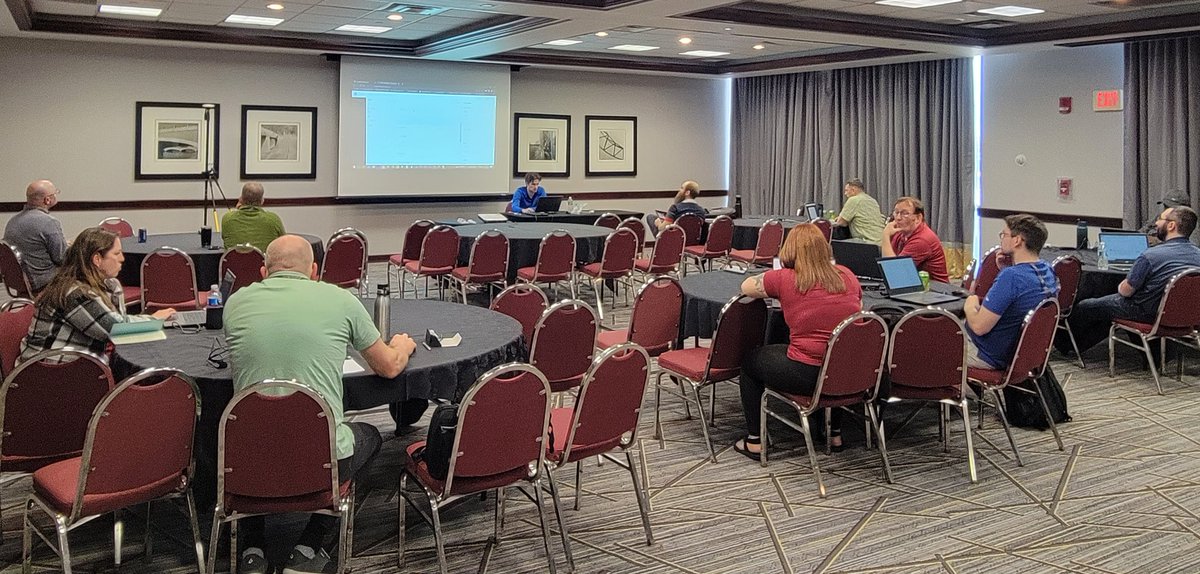 SiMapSupport's tweet image. This afternoon, Andy Kline from Seiler Geospatial Mapping is giving an &quot;Arcade Expressions for ArcGIS Field Maps&quot; workshop at the #ITAG GIS Conference in Iowa @SeilerInst  @ArcGISApps