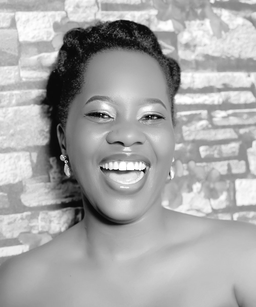 NurseTedie's tweet photo. Discover the amazing benefits of laughter! 😊👇
1️⃣ Reduces stress & boosts mood 🎭💆♀️
2️⃣ Strengthens immune system 🛡️🤝
3️⃣ Relieves pain naturally 💊🌬️
4️⃣ Enhances heart health ❤️💪
Laugh your way to a healthier, happier you! 😄🌟
#LaughForHealth #StayHappyStayHealthy https://t.co/4P19PH2R3h