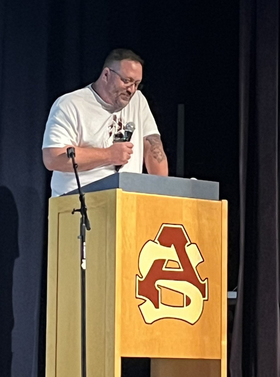 Charlie Caliri tweet media