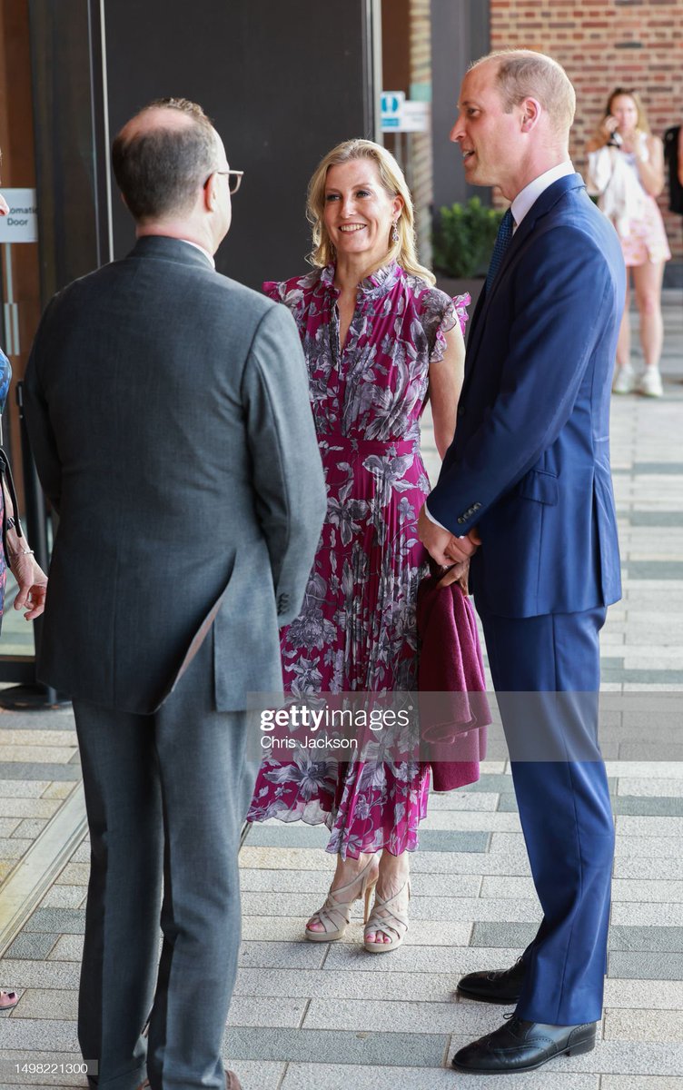 RNN_RoyalNews's tweet photo. William and his aunt Sophie!! Got to say, I love this combo!

📸 Chris Jackson / Getty https://t.co/22m9dfAzdB